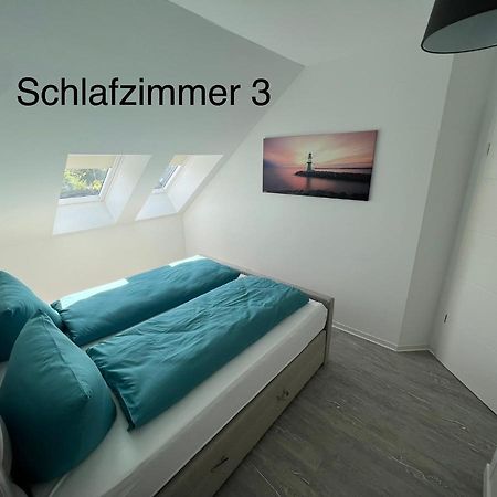 Doppelhaushaelfte Mit Terrasse Villa Elmenhorst/Lichtenhagen Exterior foto