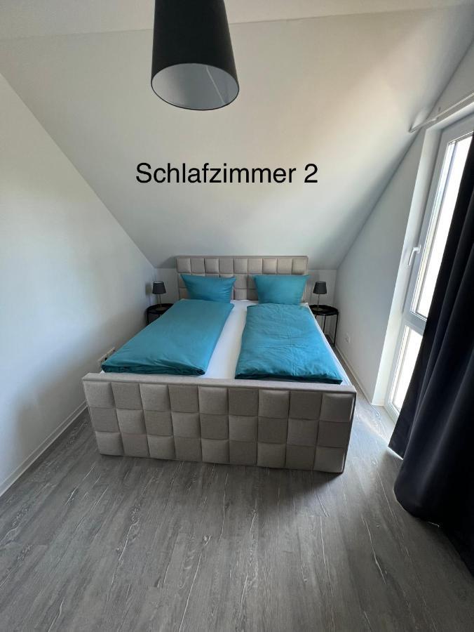 Doppelhaushaelfte Mit Terrasse Villa Elmenhorst/Lichtenhagen Exterior foto